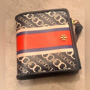 Tory Burch wallet